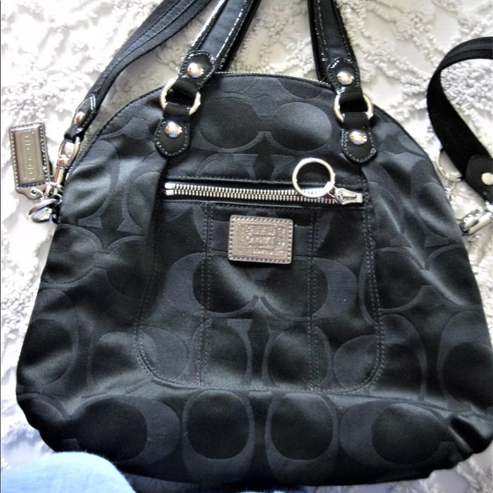 Medium Coach Poppy Shoulder bag